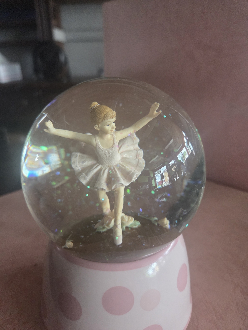Ballerina Snow Globe - Musical Box Plays Swan Lake